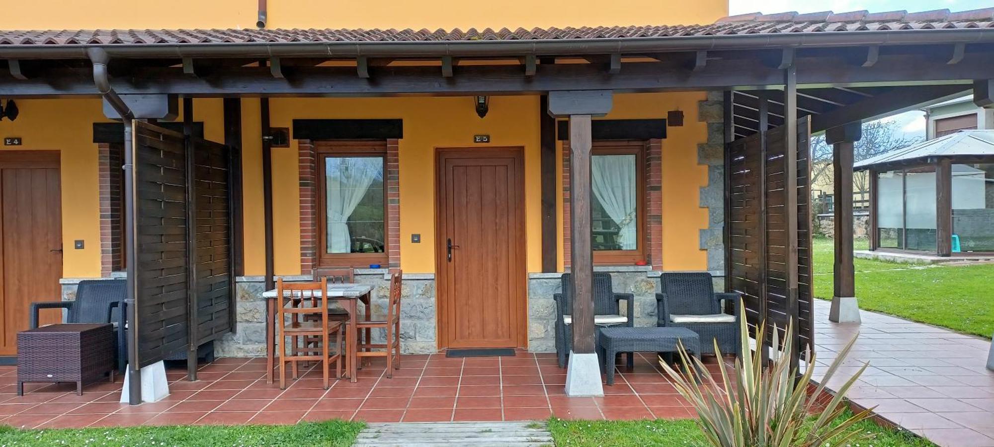 Apartamentos El Castaneu Corao Exterior foto